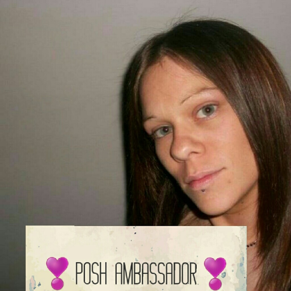 Meet your Posher, Melanie